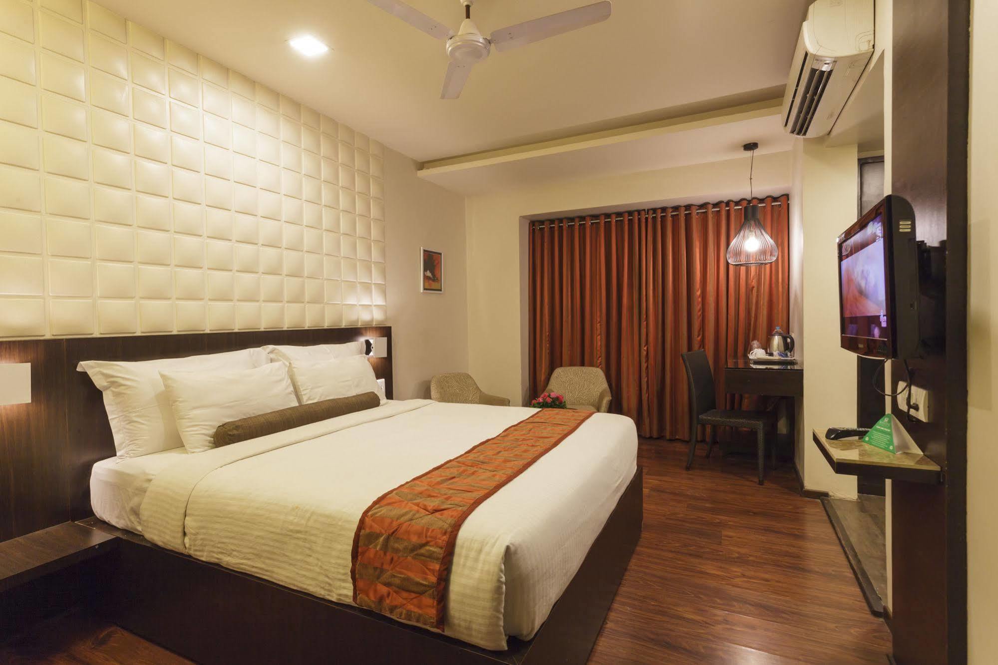 Citrus Hotel Kolhápur Kültér fotó