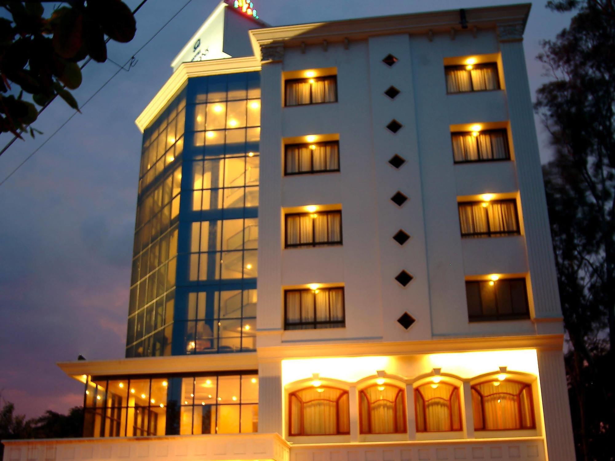 Citrus Hotel Kolhápur Kültér fotó